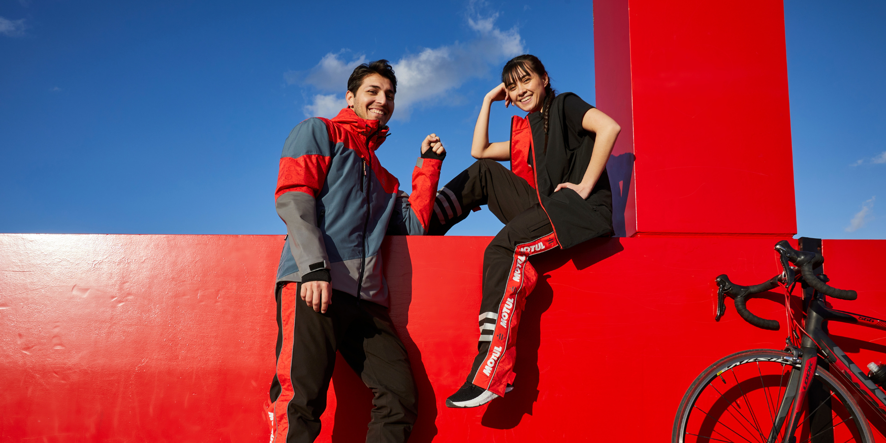 COLLABORATION URBAN CIRCUS X MOTUL