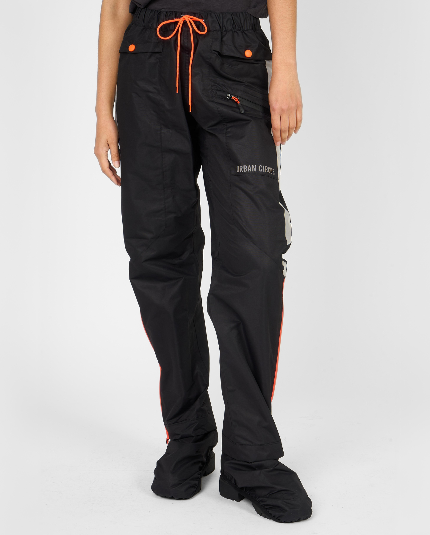 IYUC RAIN PANTS
