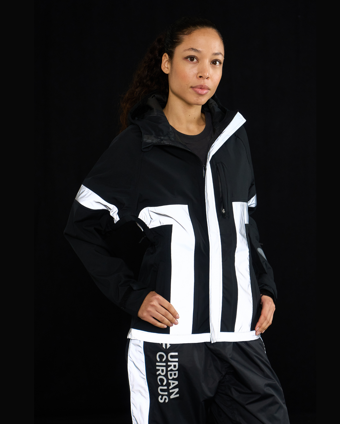 LEICHTE WASSERDICHTE JACKE UCRR3