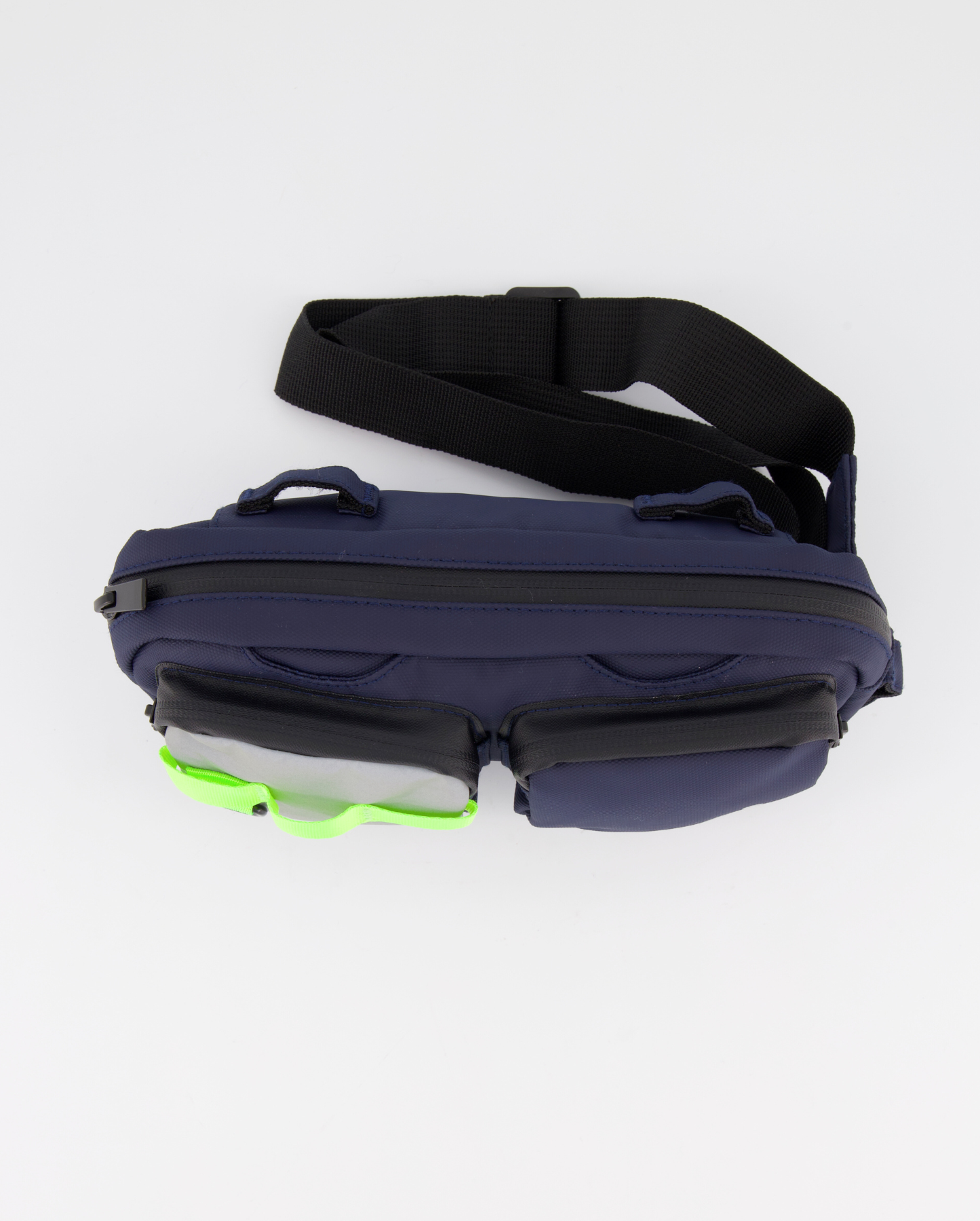 vue dessus sac banane vélo imperméable multi poches et ceinture ajustable