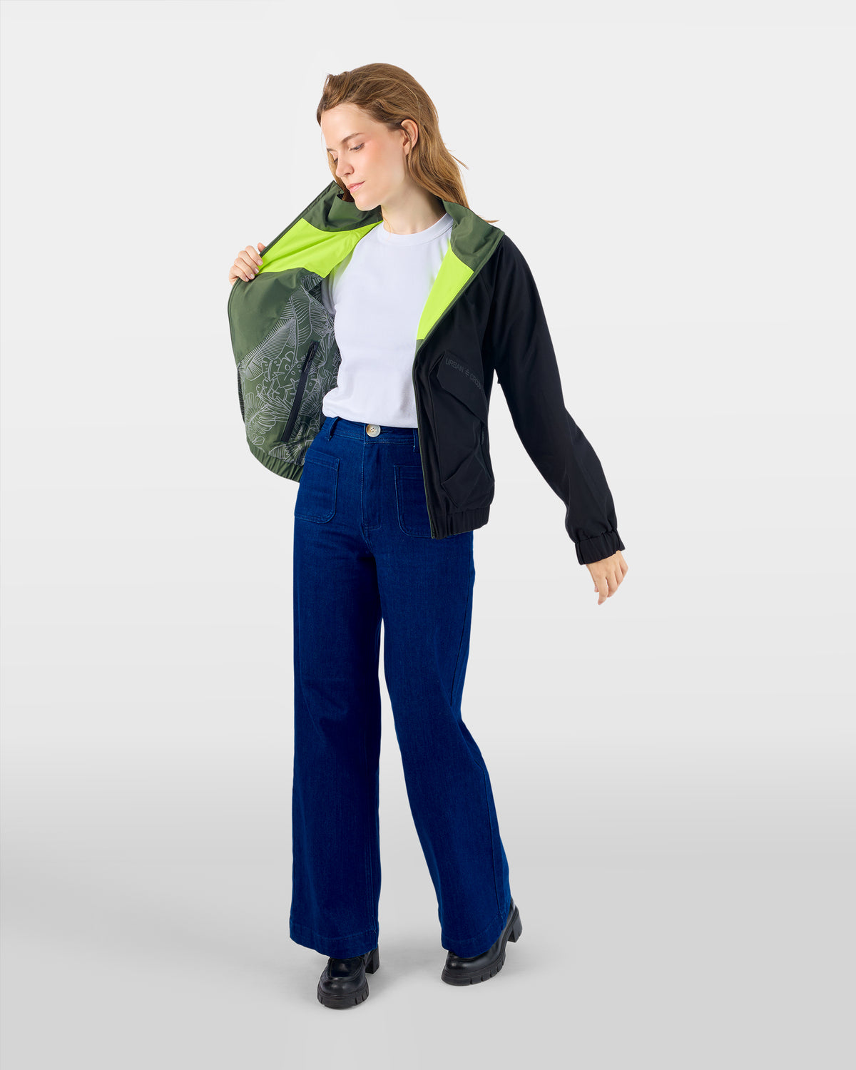 blouson fluo vélo imperméable respirant et réversible sobre noir sur femme