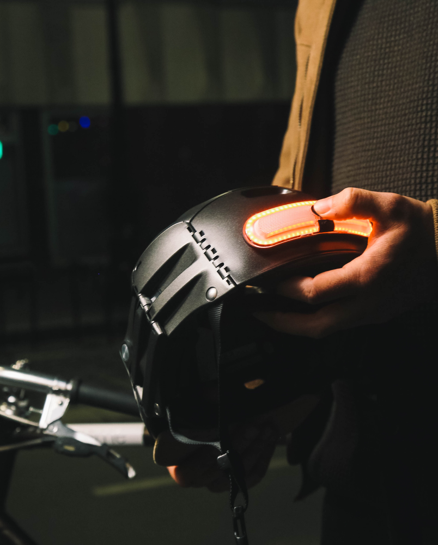 KOMPLETTES ABNEHMBARES BELEUCHTUNGSSET MIT ÜBERWACHTEN BLINKERN