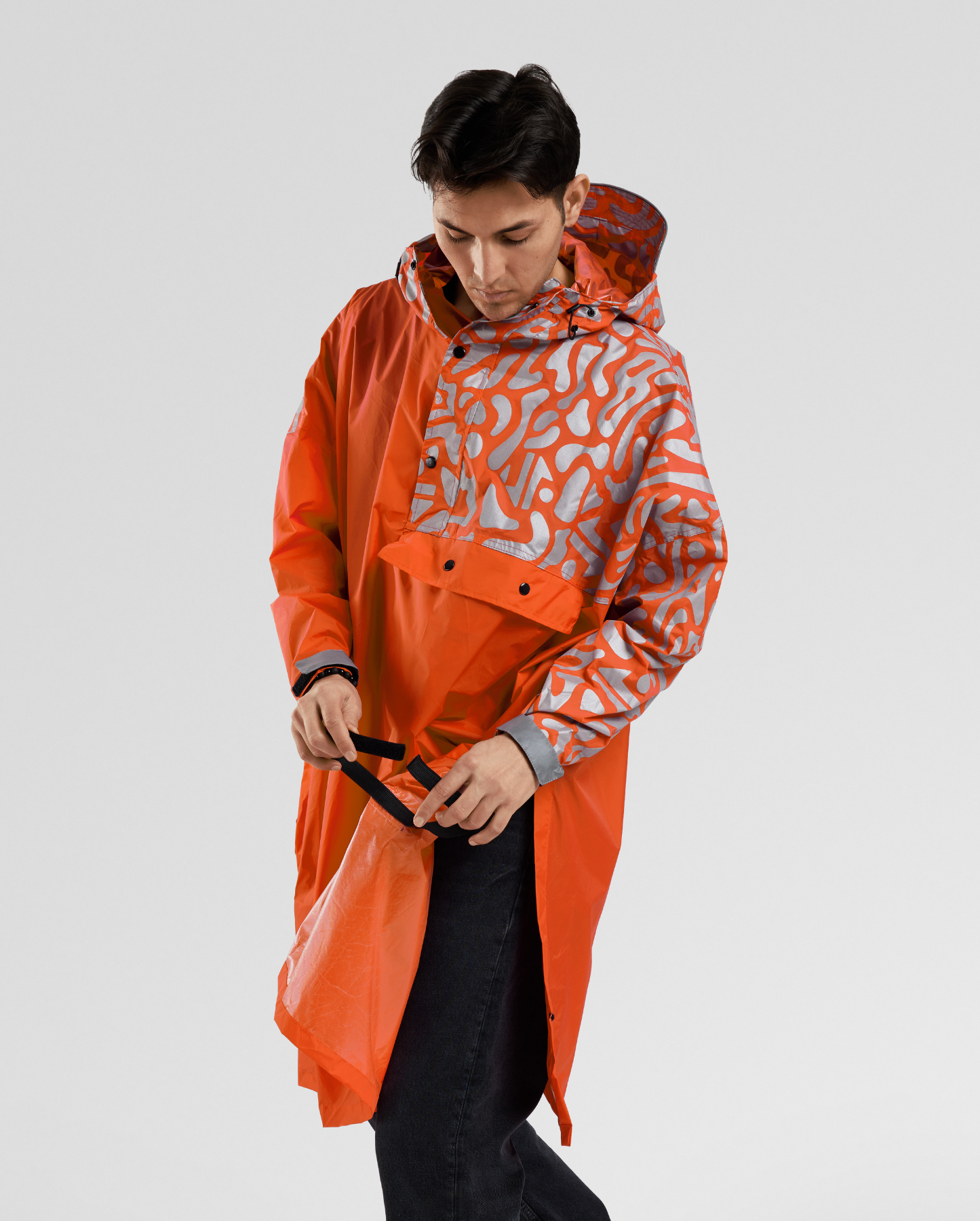 ROMEA REFLEKTIERENDER REGENPONCHO