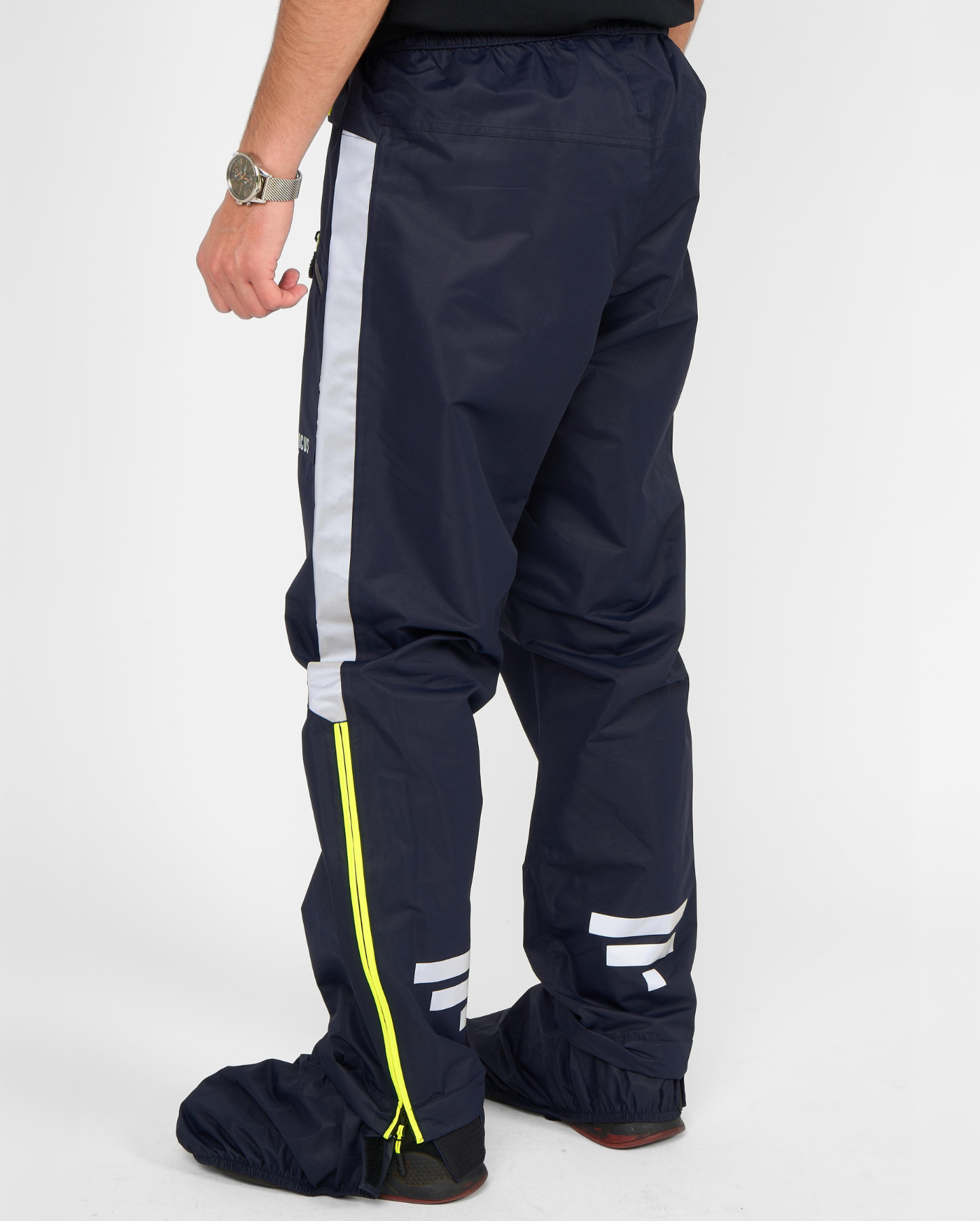 REGENHOSE IYUC