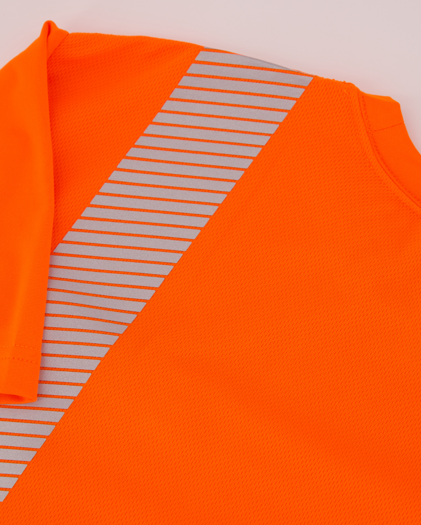 ULTRA ATMUNGSAKTIVES WARNSCHUTZ-T-SHIRT EN ISO 20471