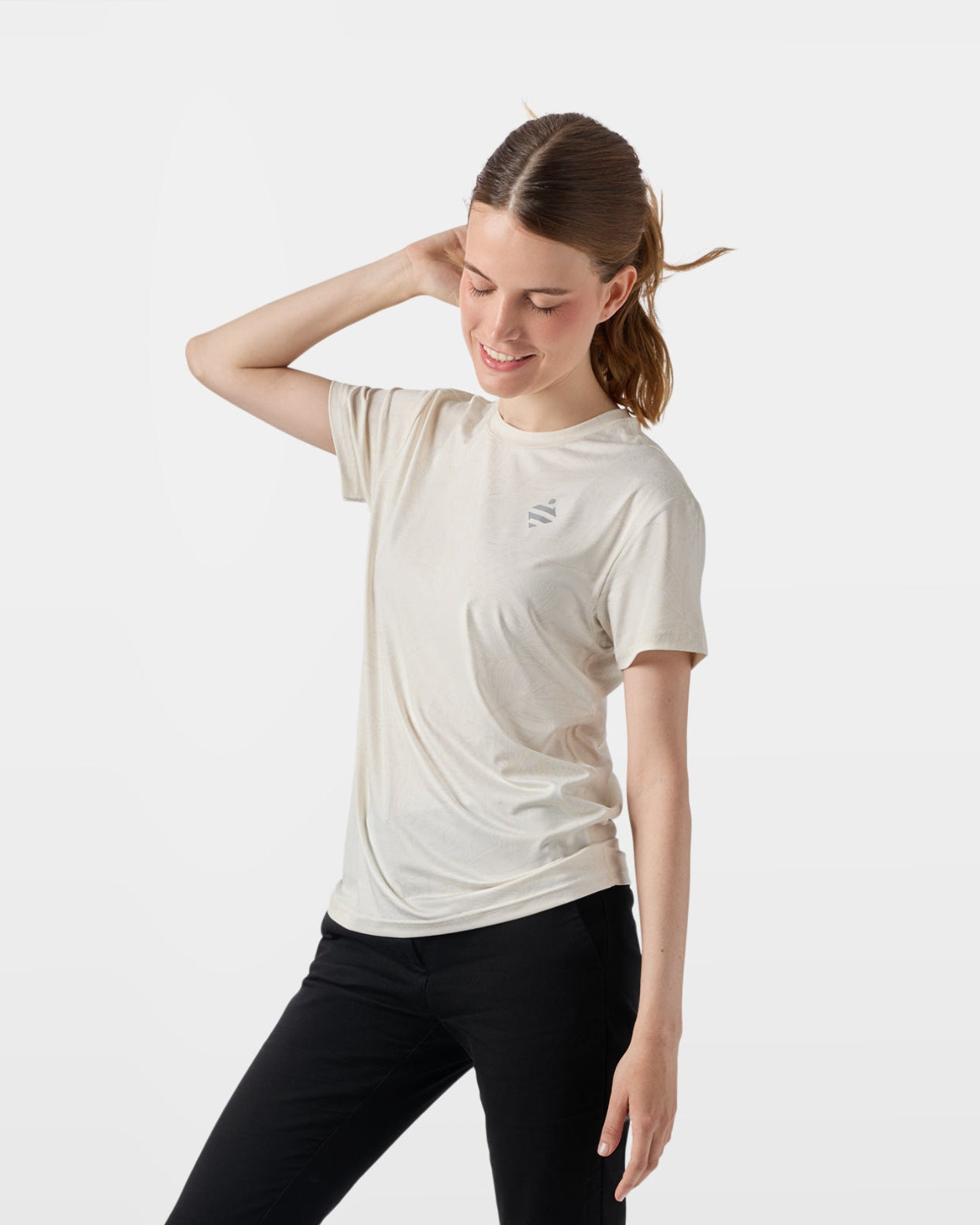 ULTRA ATMUNGSAKTIVES T-SHIRT MIT AEROTECH-MUSTER