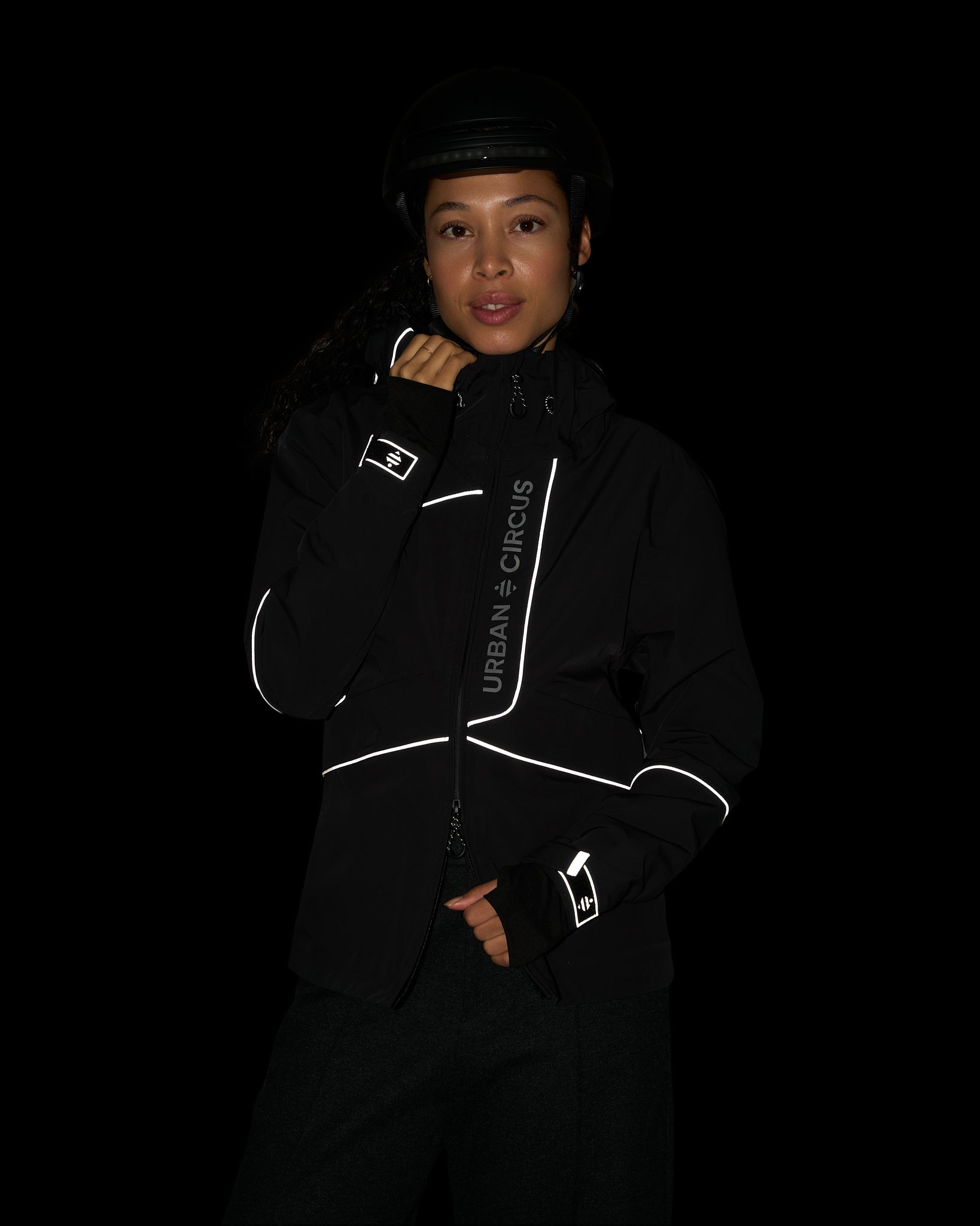 BVOUAC TECHNICAL BREATHABLE JACKET