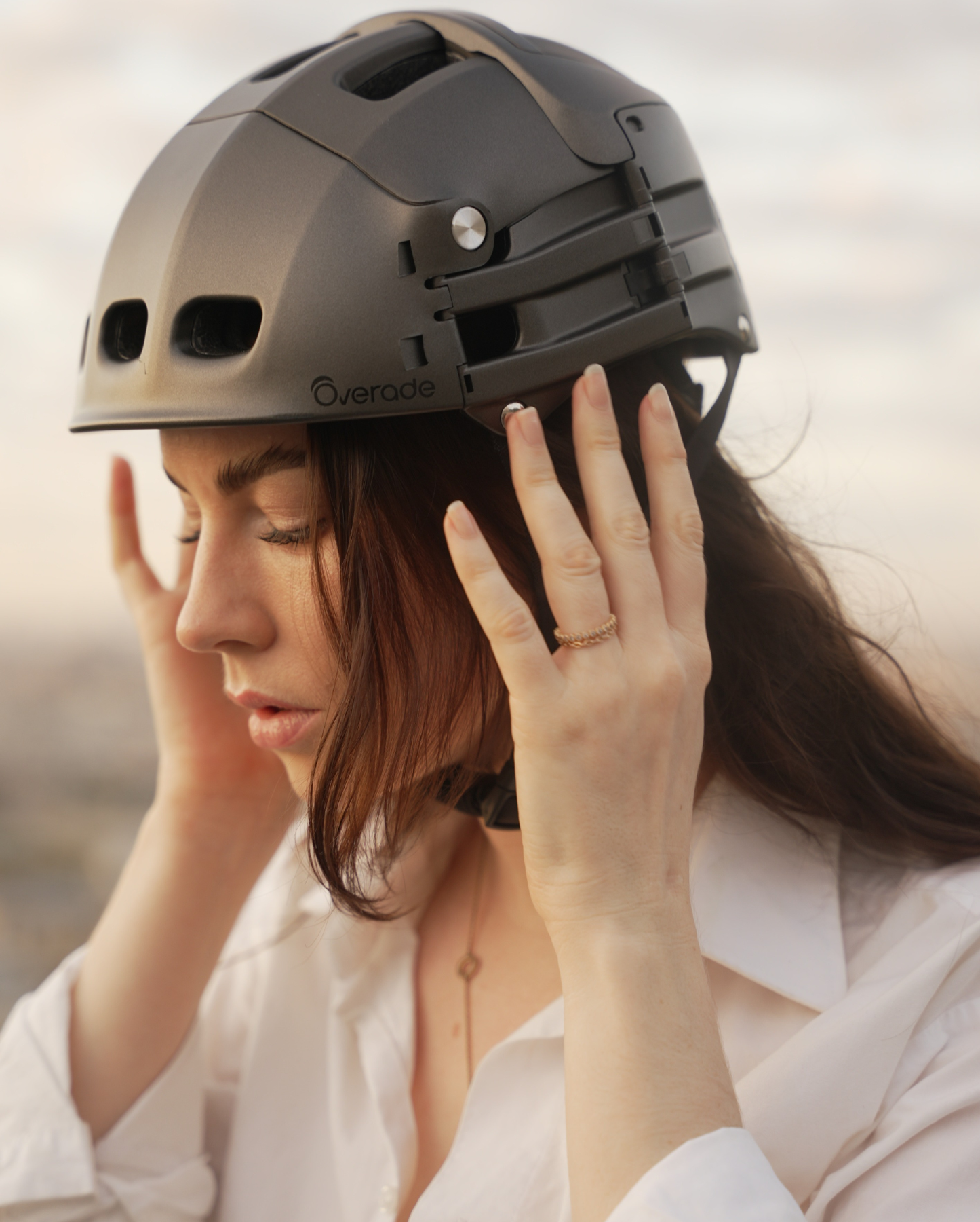 OVERADE x URBAN CIRCUS FALTBARER HELM