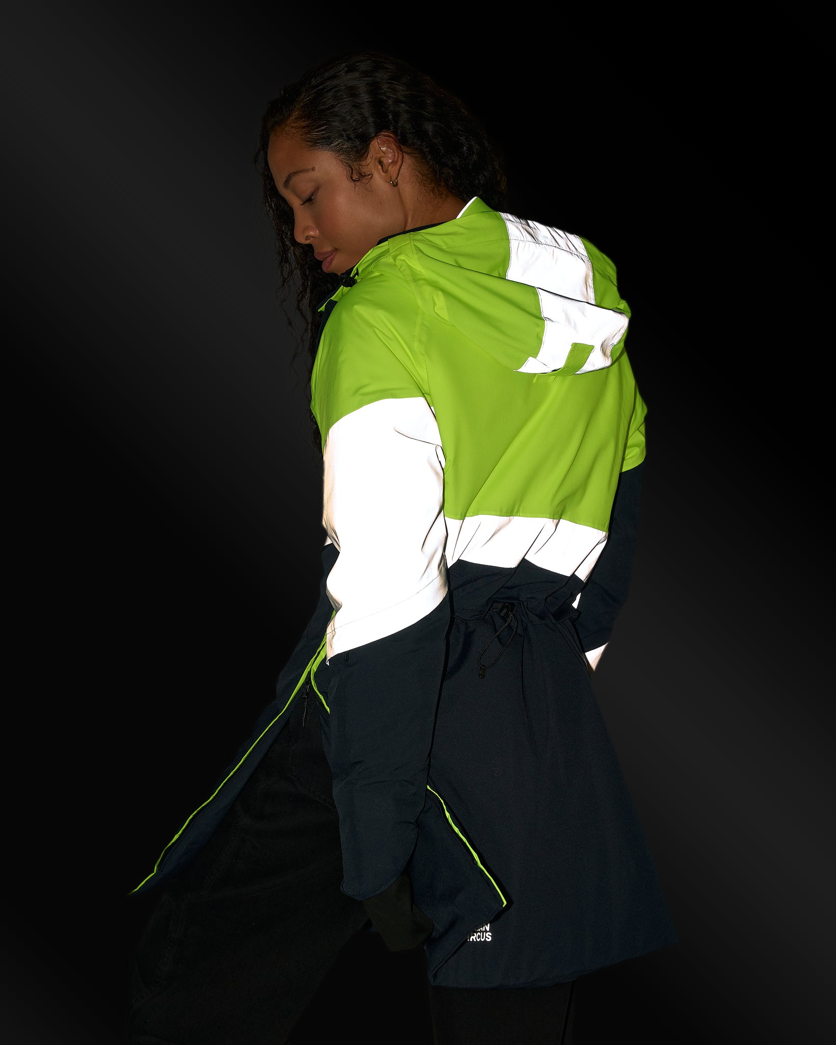 parka longue d'hiver réfléchissante jaune fluo avec zips de pédalage