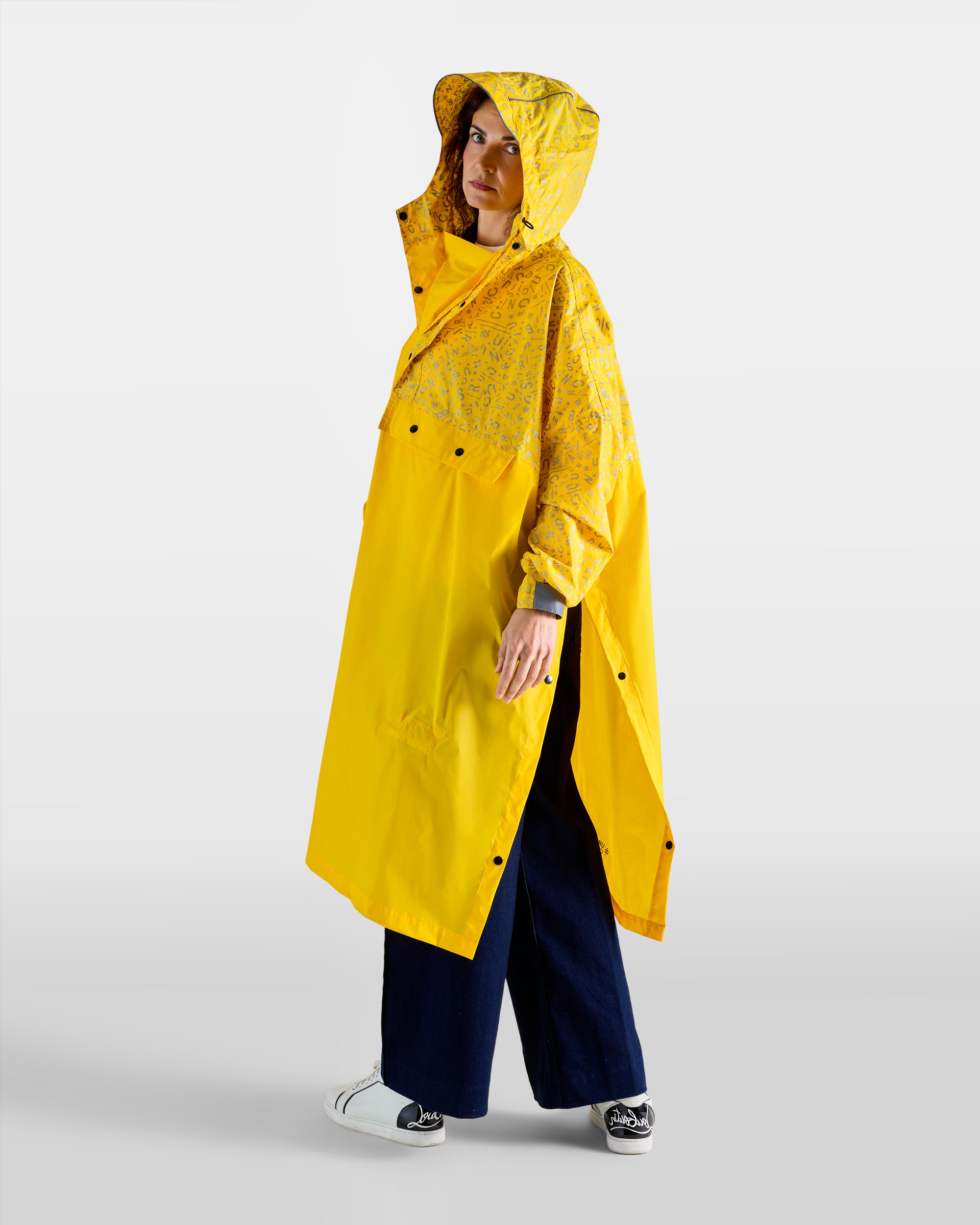 ROMEA REFLECTIVE RAIN PONCHO