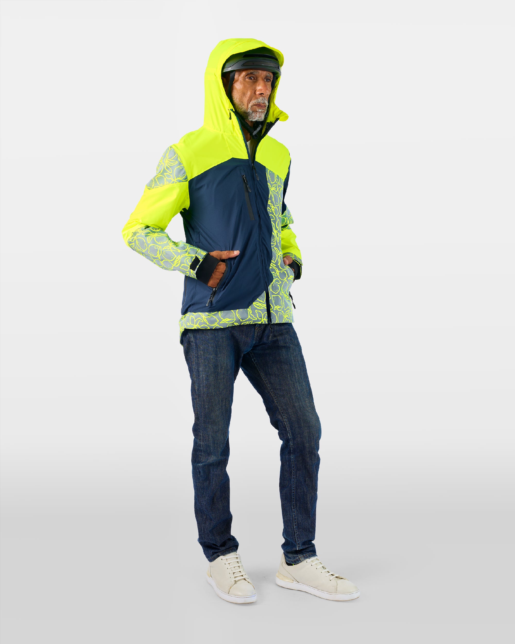 SICHTBARE & ATMUNGSAKTIVE REPOP LIGHT JACKE