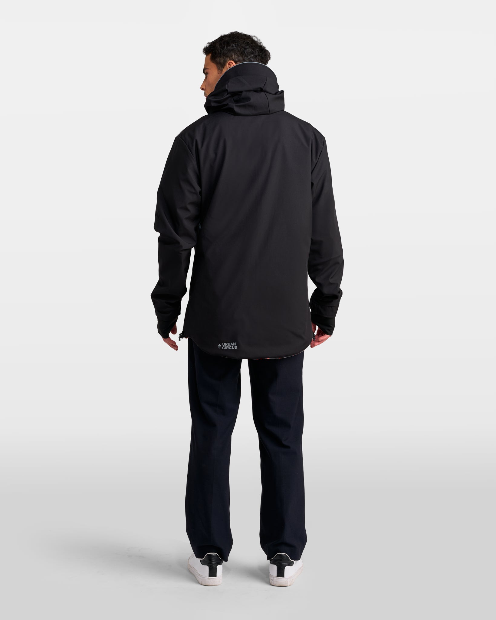 REFLEKTIERENDE UND WENDBARE JACKE MIT REPOP-MUSTER